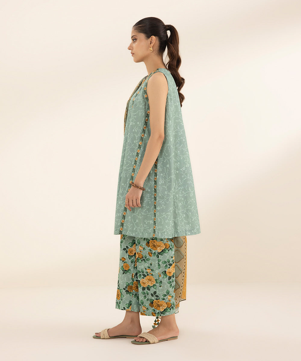 3 Piece - Embroidered Lawn Suit