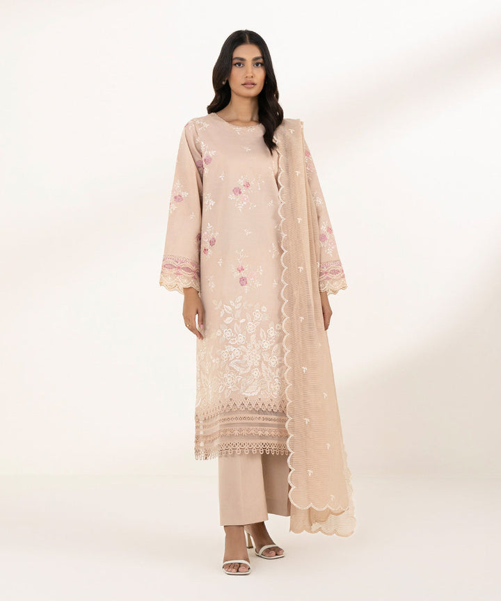 3 Piece - Embroidered Lawn Suit