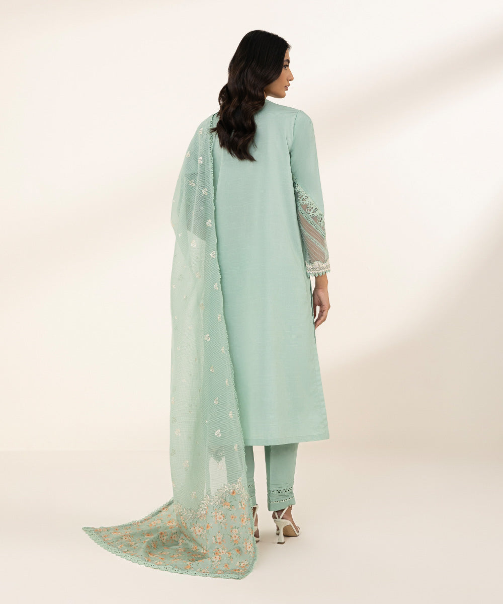 3 Piece - Embroidered Lawn Suit