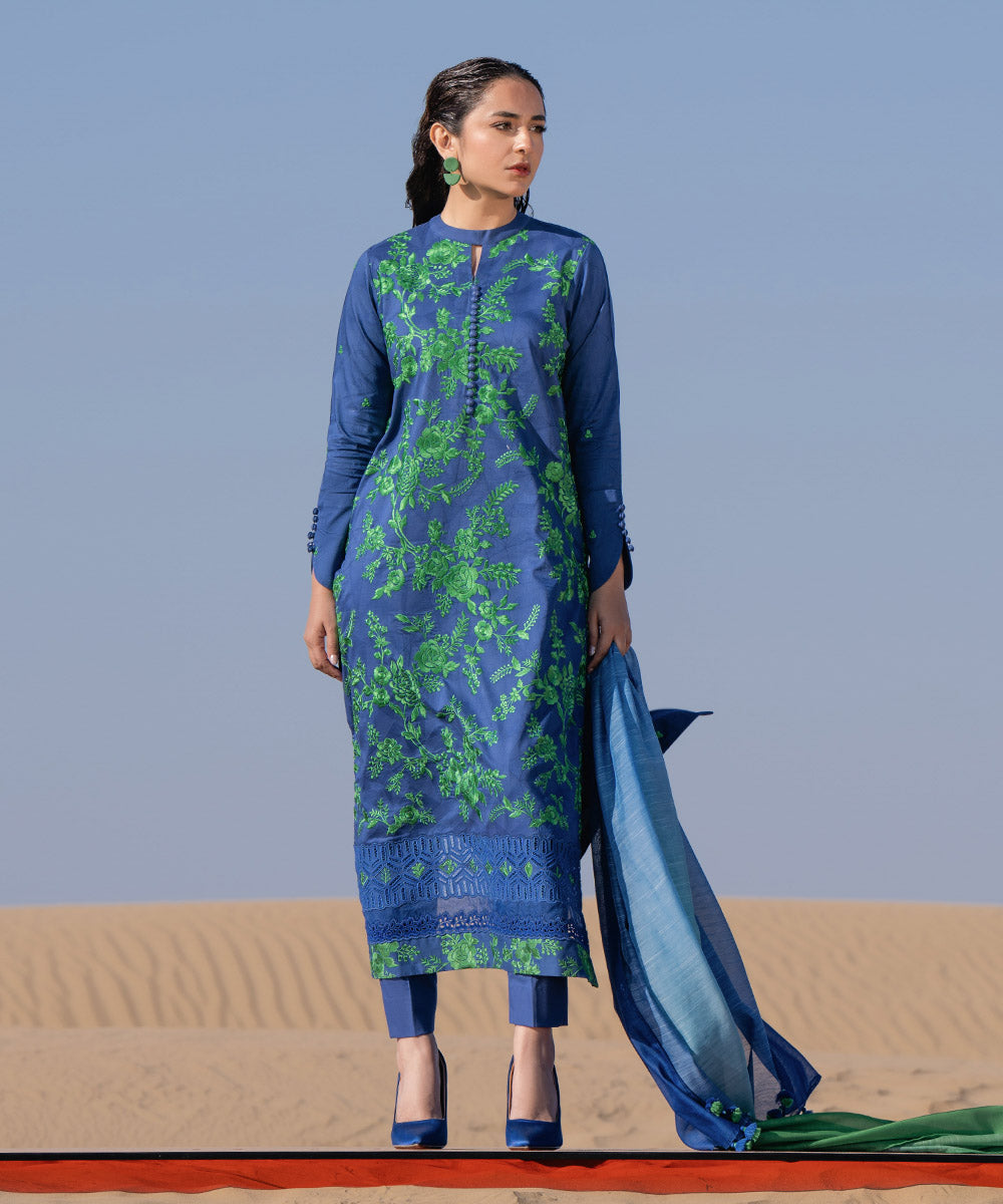 3 Piece - Embroidered Jacquard Suit