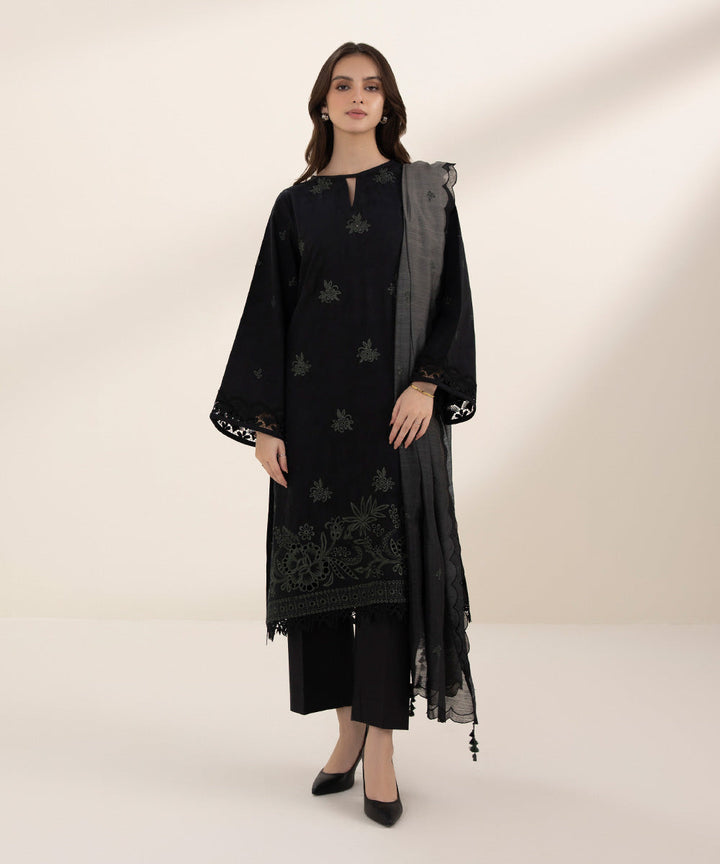 3 Piece - Embroidered Jacquard Suit