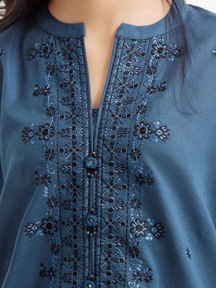 Pret 3Pc Embroidered Cambric Suit - EWTKE23-68651