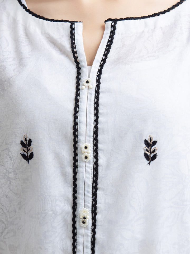 Pret 1Pc Embroidered Lawn Shirt - EWTKE23-69292S