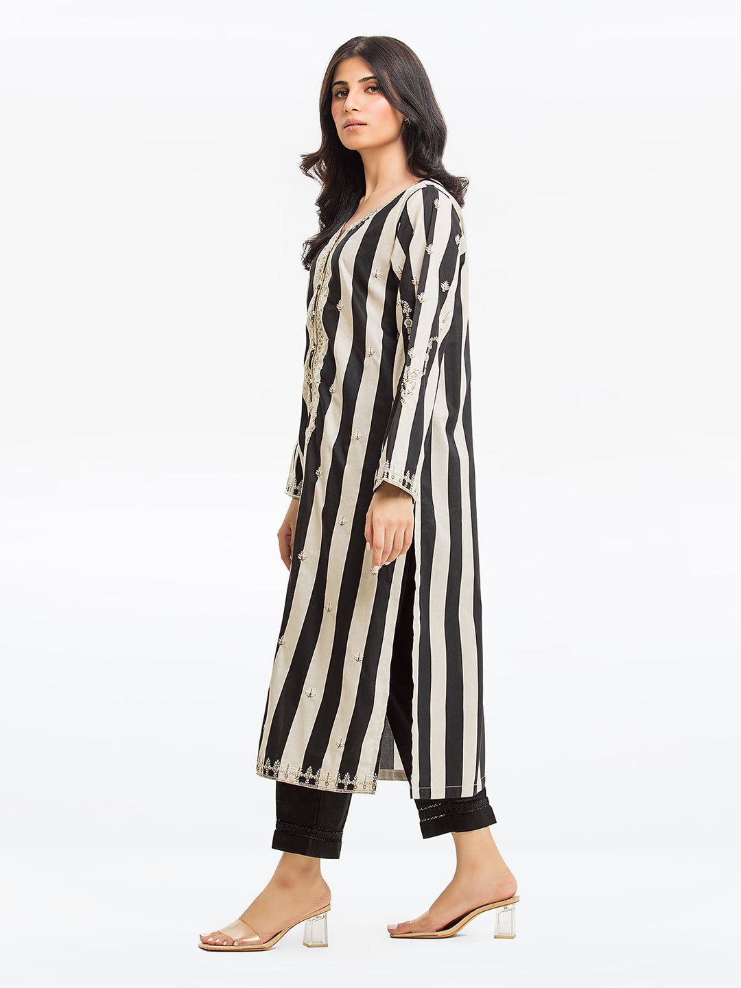 Pret 1Pc Embroidered Lawn Shirt - EWTKE23-69357S