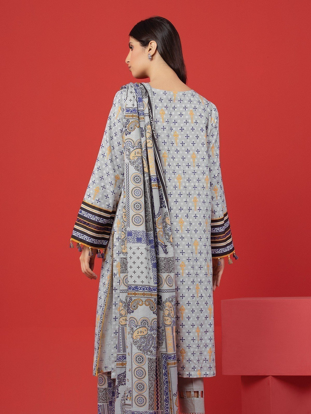 EWU23A1-26372 Unstitched Light Grey Printed Lawn 3 Piece