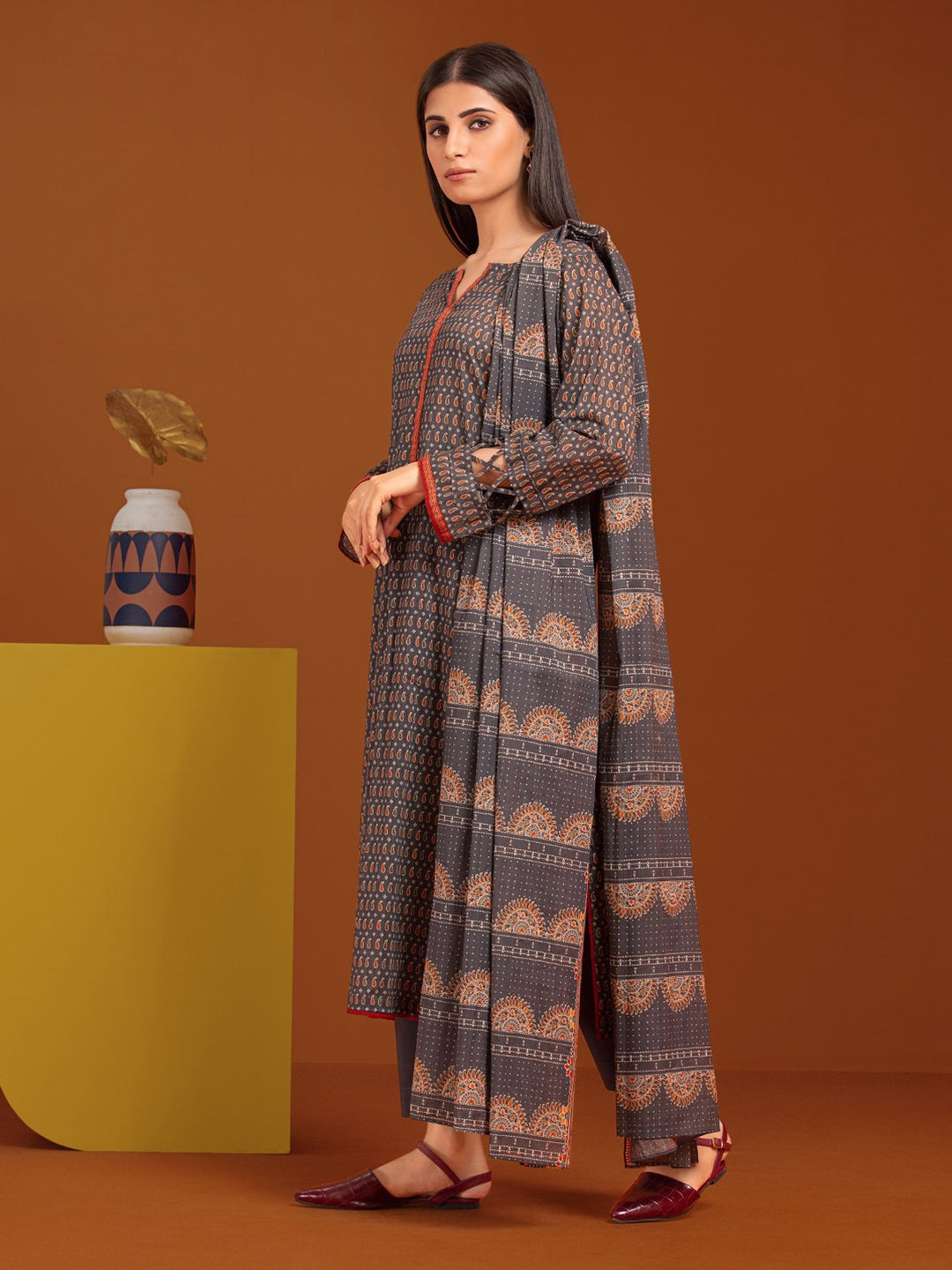 EWU23A3-27096-3P Unstitched Dark Grey Printed Khaddar 3 Piece