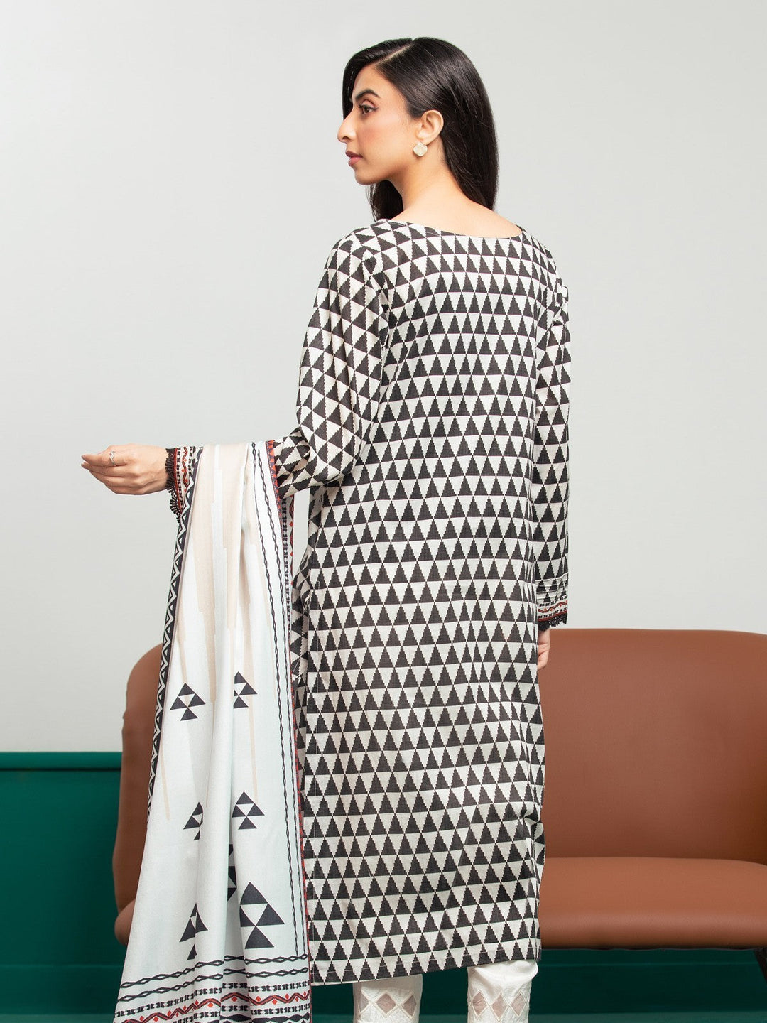 EWU23A3S-27636-3P Unstitched Black & White Printed Khaddar 3 Piece