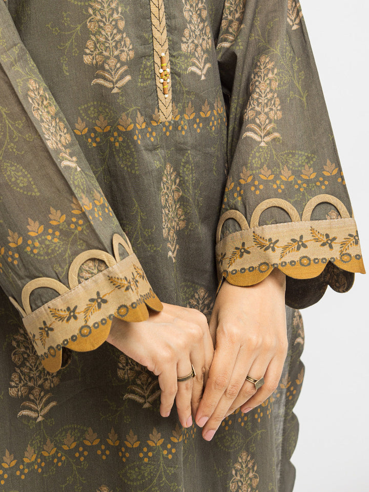 EWU24A1-28194-3P Unstitched Mehndi Printed Lawn 3 Piece