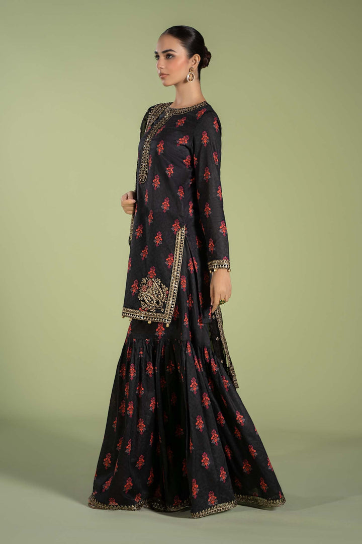 3 PIECE EMBROIDERED LAWN SUIT | DW-EF24-77