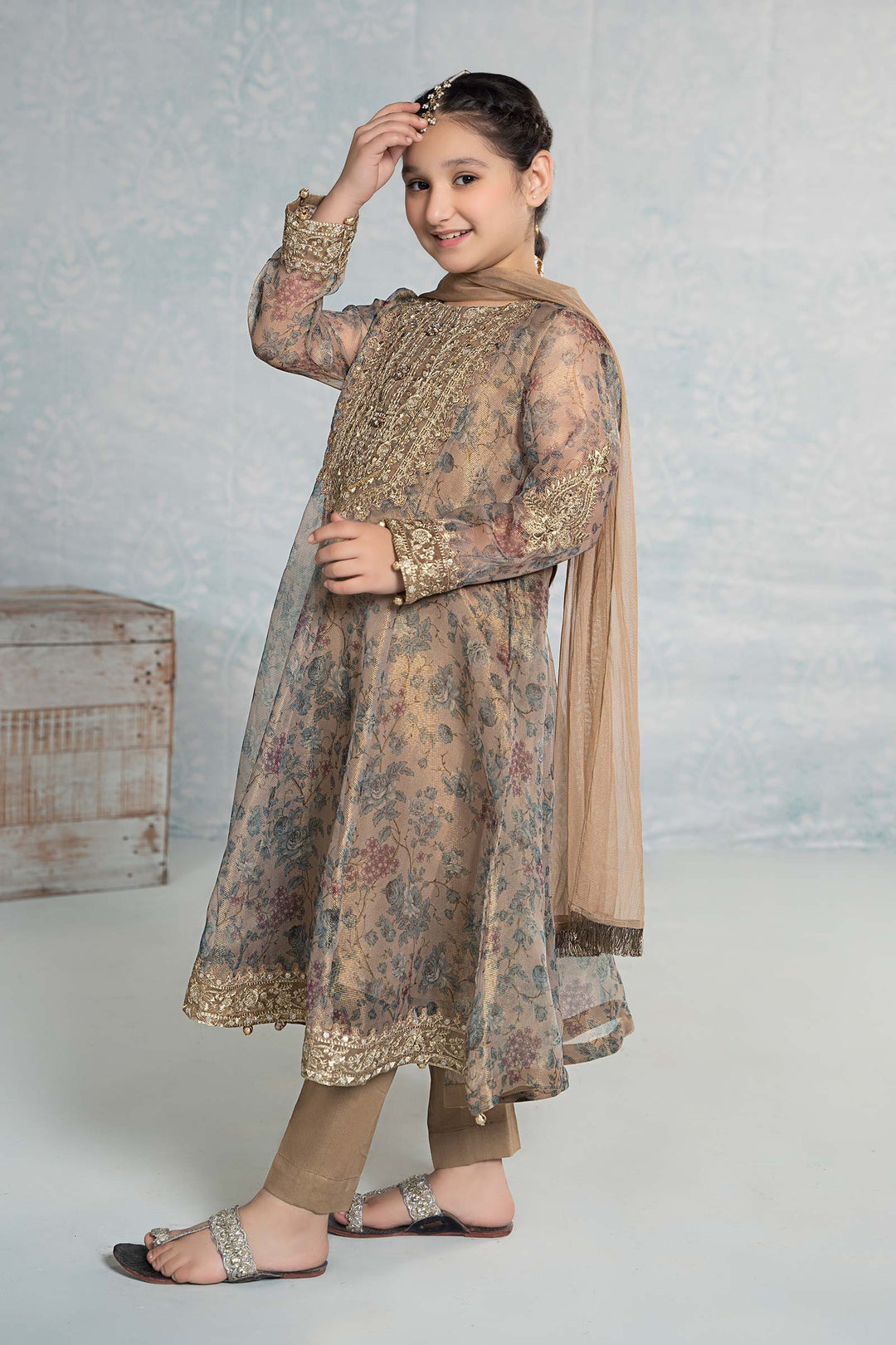 3 PIECE EMBROIDERED LAWN SUIT | MKD-EF24-35