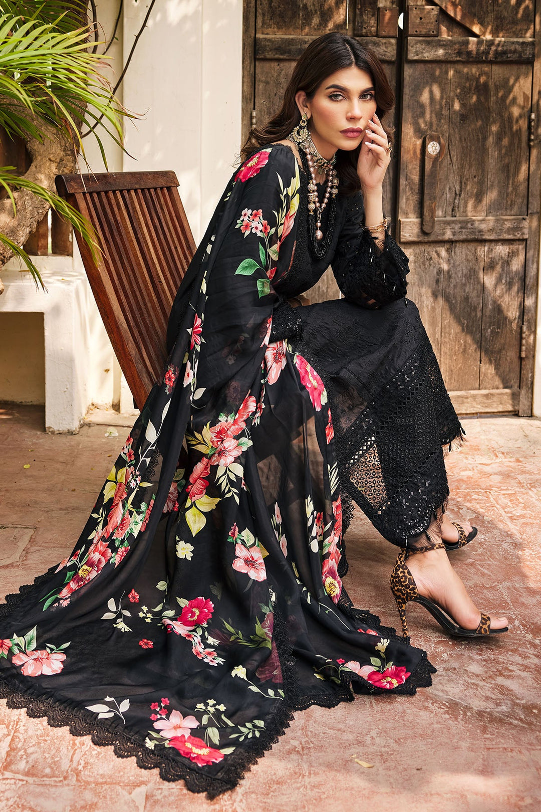 3984-MIRAN EMBROIDERED LAWN UNSTITCHED