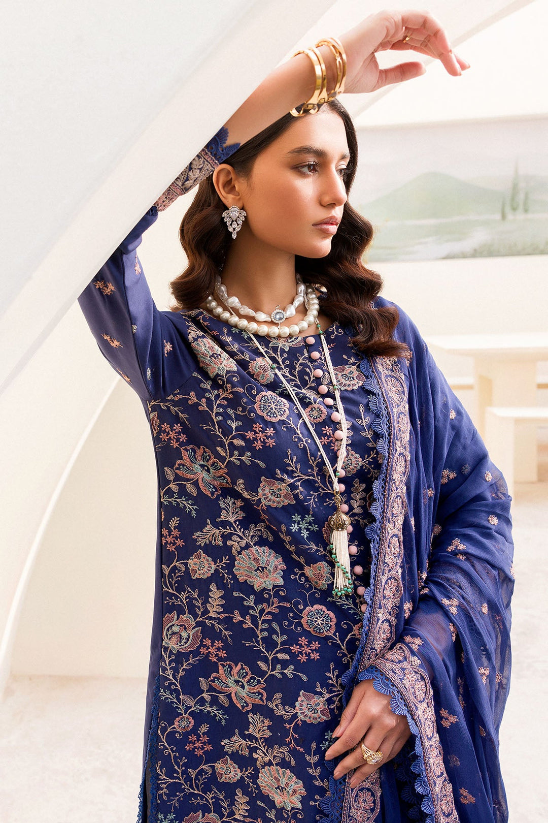 4232-AIMAL EMBROIDERED CAMBRIC UNSTITCHED