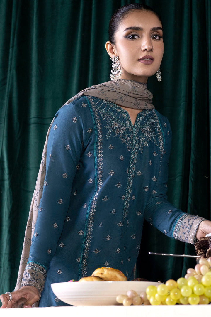 4355-DAMA EMBROIDERED KHADDAR STITCHED