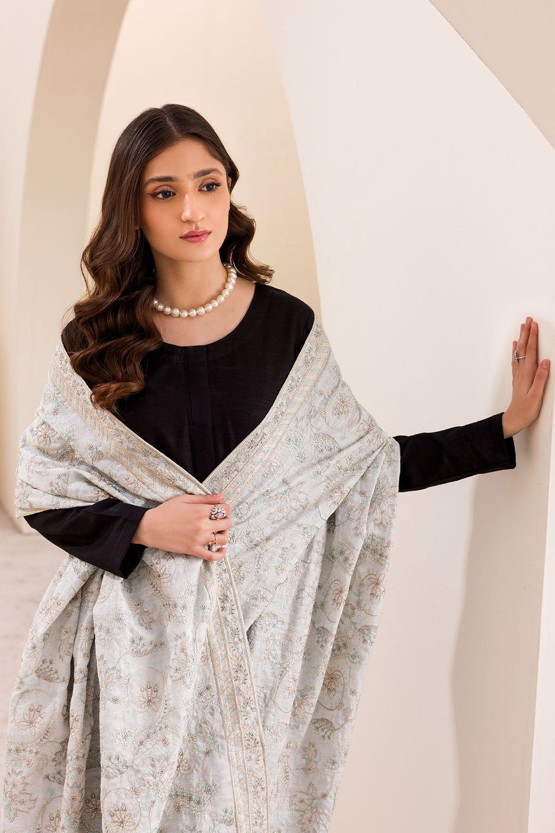 4501-ZUHA EMBROIDERED KHADDAR SHAWL