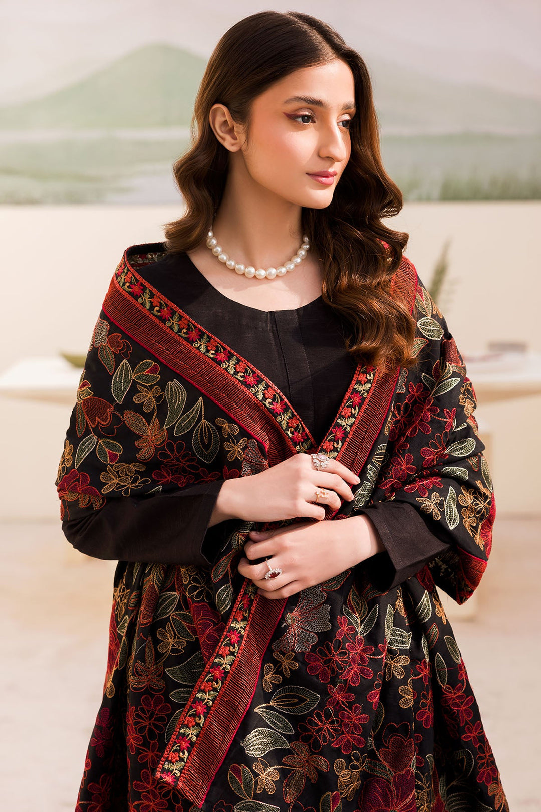 4511-AYLIA EMBROIDERED KHADDAR SHAWL