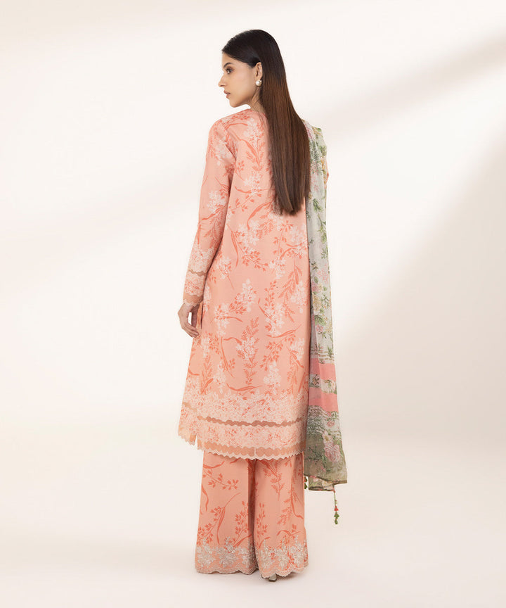 3 Piece - Embroidered Lawn Suit