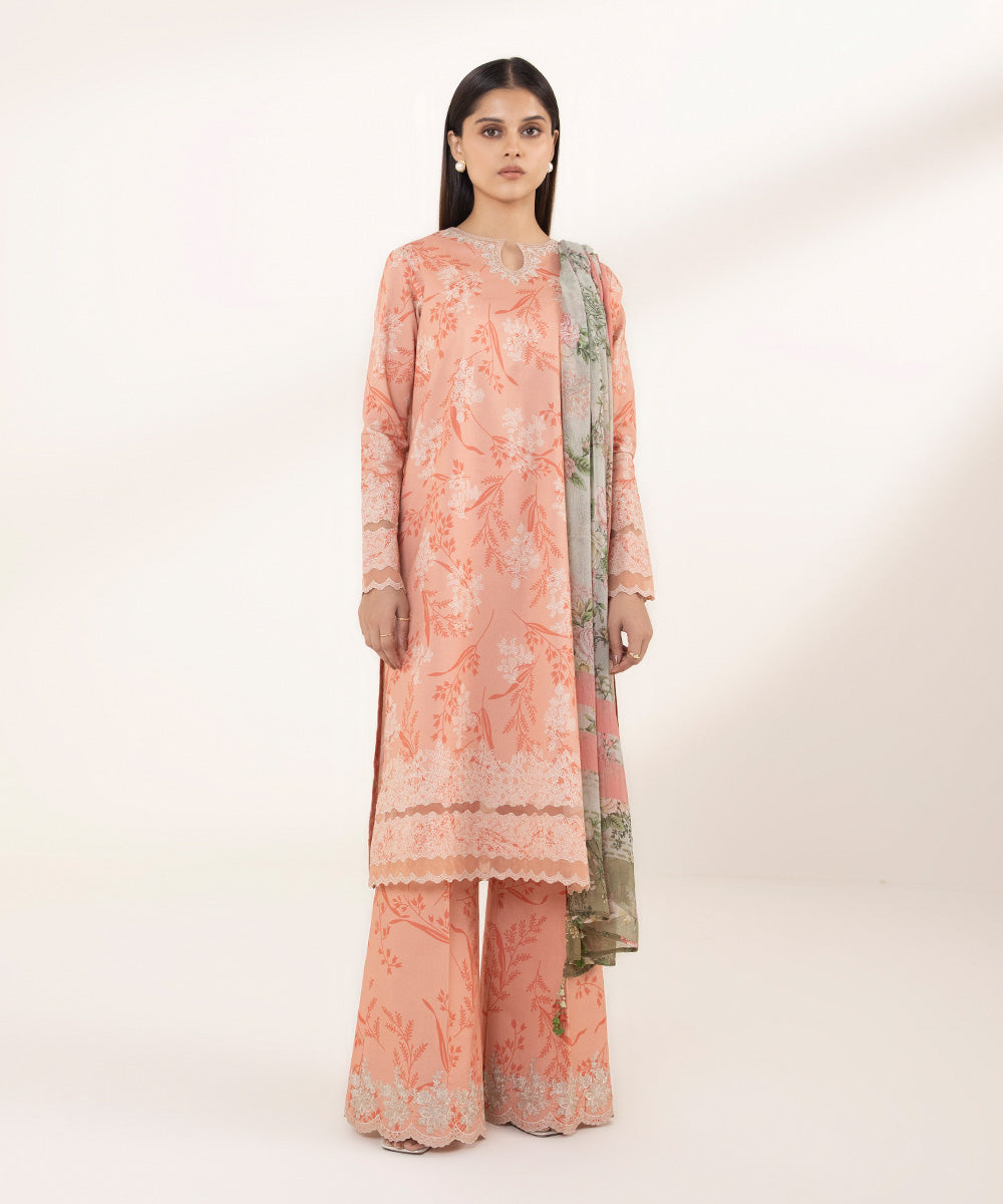 3 Piece - Embroidered Lawn Suit