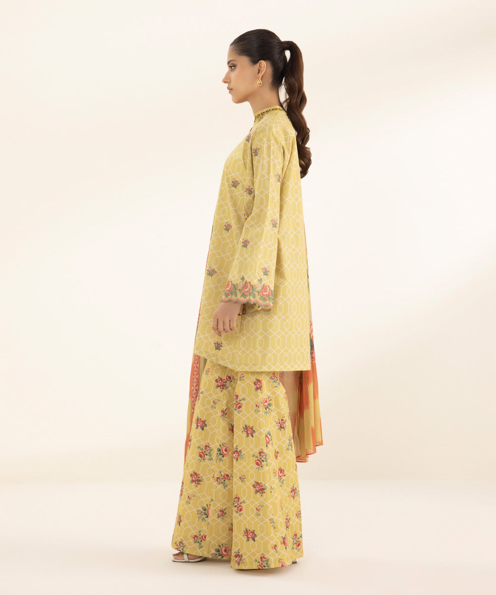 3 Piece - Embroidered Lawn Suit