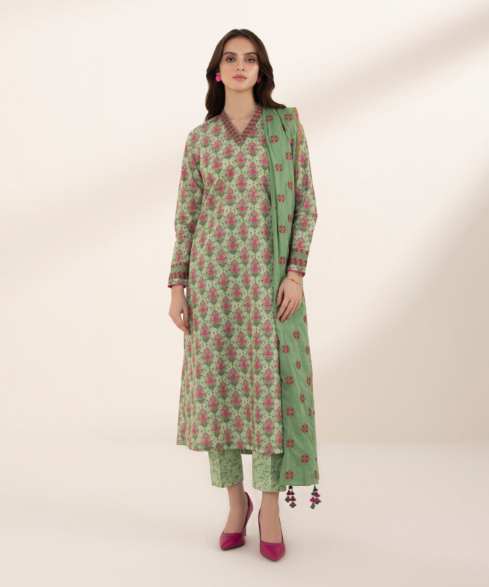 3 Piece - Embroidered Lawn Suit