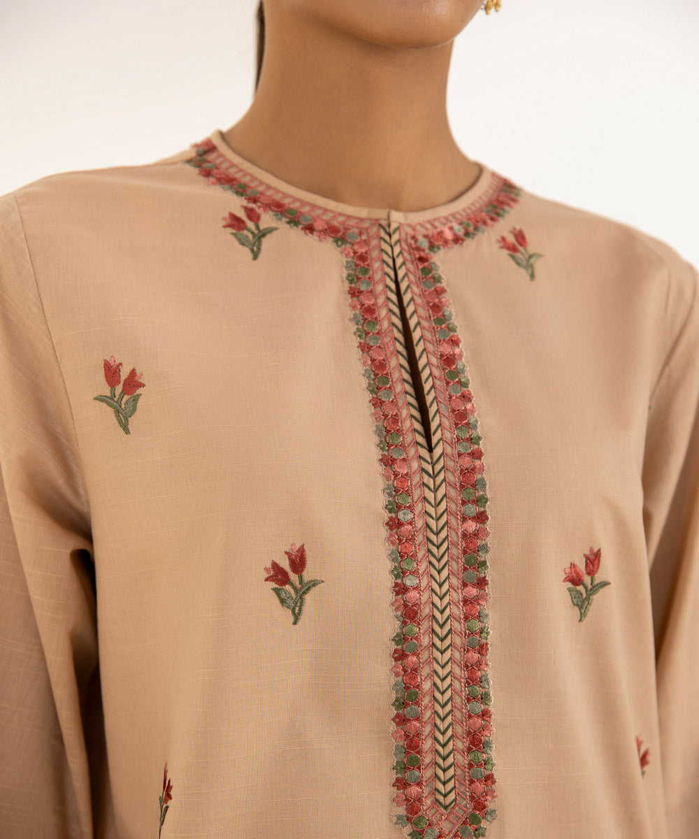 3 Piece - Embroidered Lawn Suit