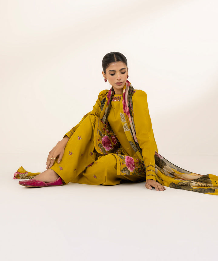 3 Piece - Embroidered Lawn Suit