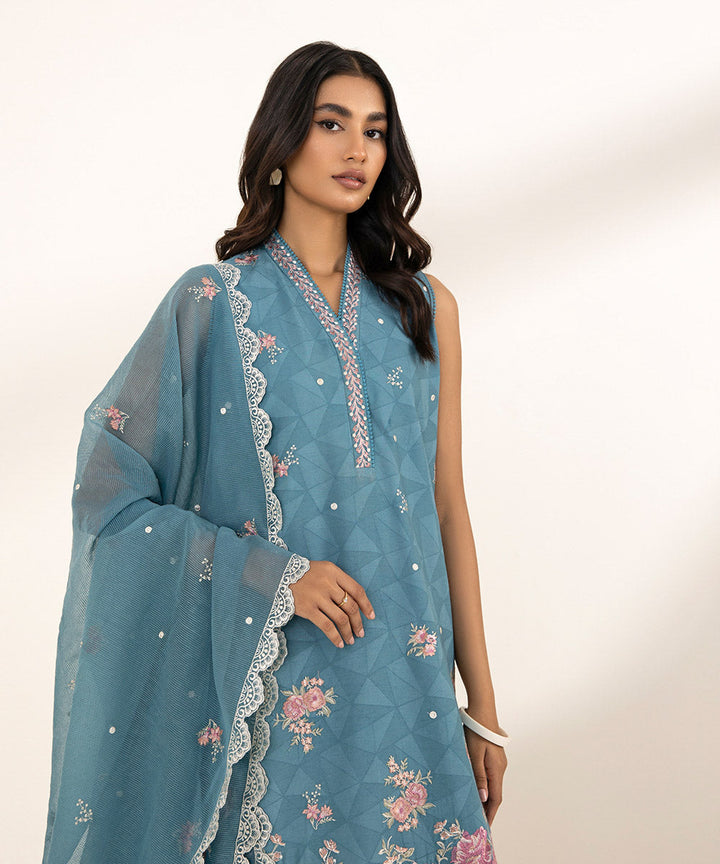 3 Piece - Embroidered Jacquard Suit