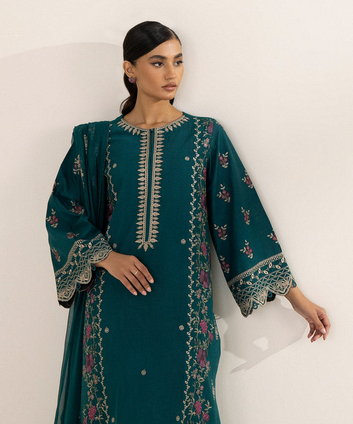 3 Piece - Embroidered Lawn Suit